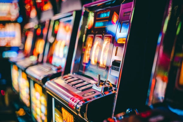 honey slot mobile app interface showing live-dealer tables and sportsbook markets